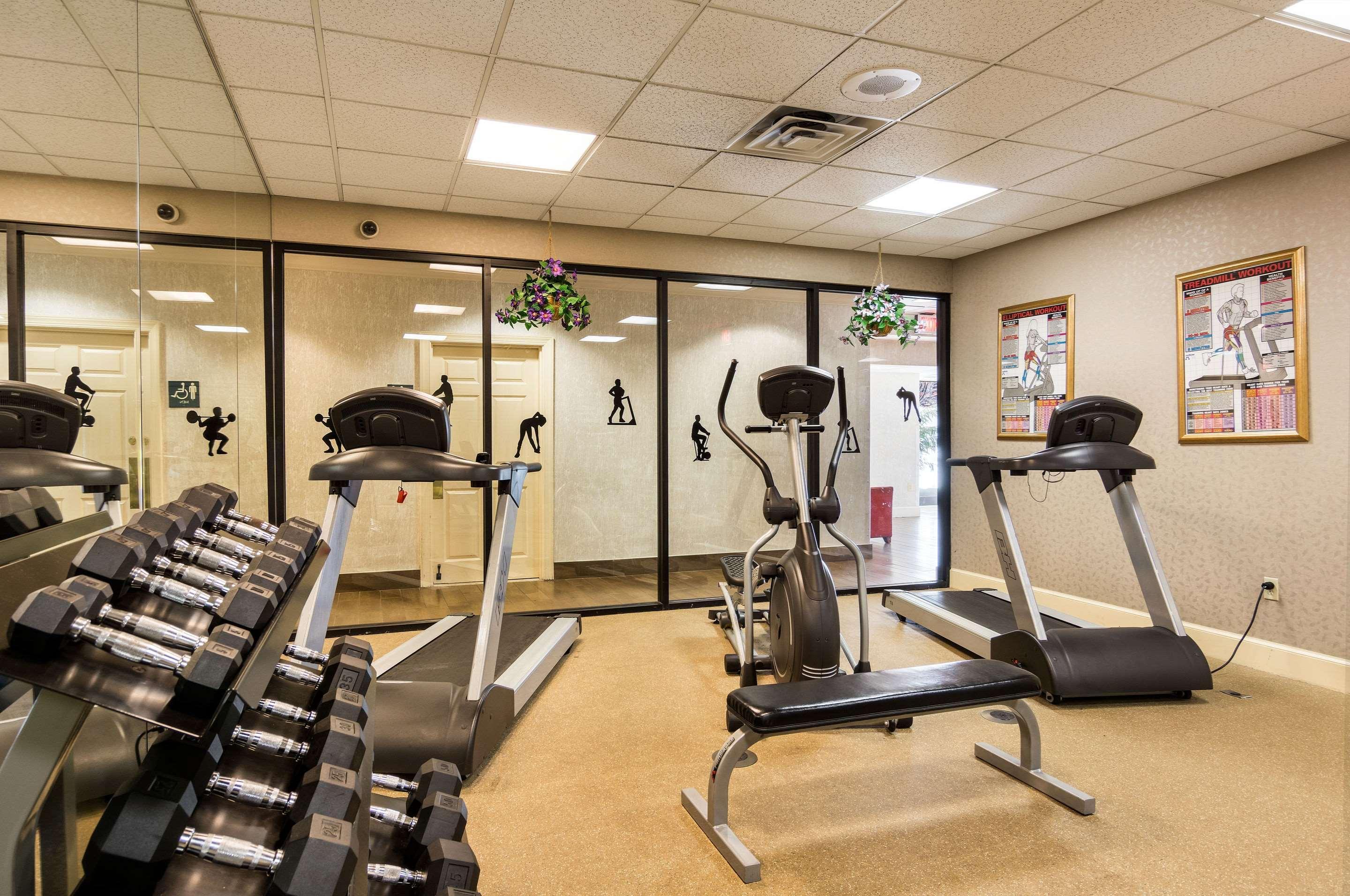 Quality Inn Near Joint Base Andrews-Washington Area Camp Springs Exteriör bild